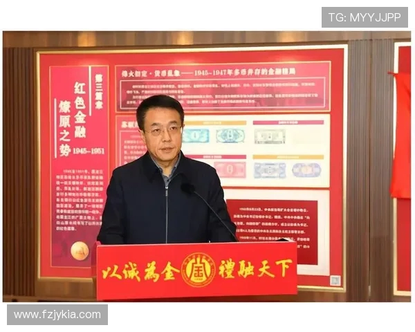 杨静专访：从初出茅庐到和平精英的辉煌历程全景回顾