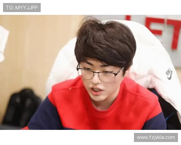 赛后分析：V5与JDG对决中的战术意识与团队配合探讨